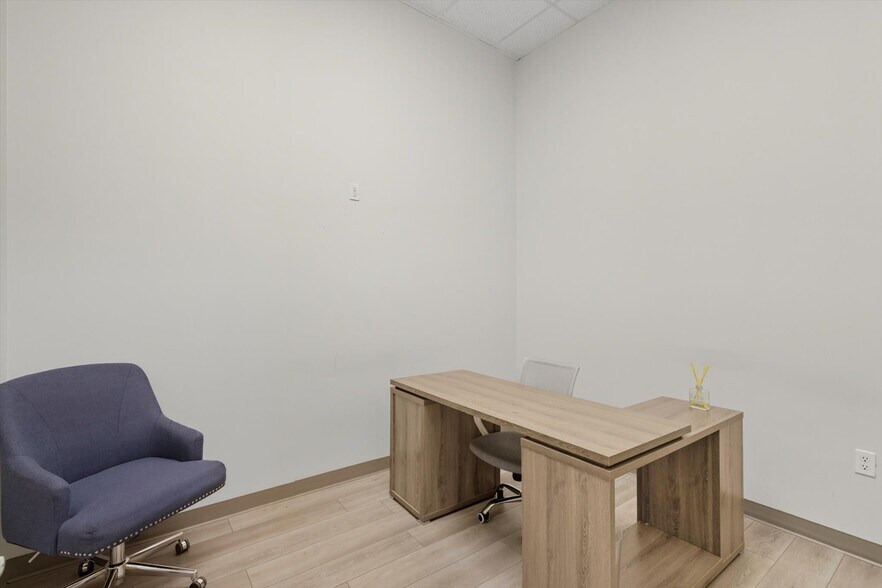 More Photos Of 2030 Thomasville Rd, Tallahassee Unknown For Lease