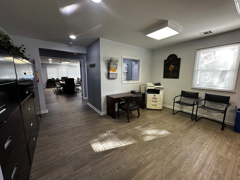 More Photos Of 1160 Beacon Ave, Manahawkin Medical For Lease