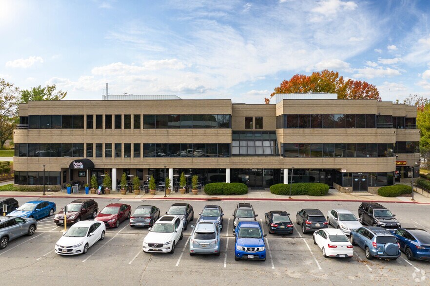 More Photos Of 8808 & 8818 Centre Park Dr, Columbia Unknown For Lease
