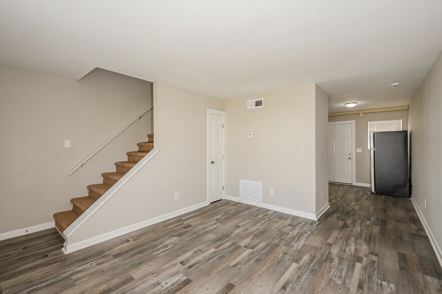 More Photos Of 3586 Jackson St, Atlanta Apartments For Sale