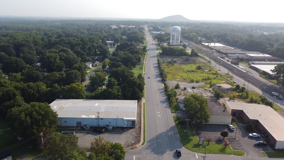 More Photos Of 1202 Ozark ave, Gastonia Industrial For Lease