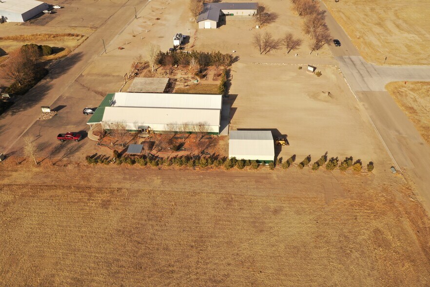 More Photos Of 242 S 9th St, Burlington Garden Center For Sale