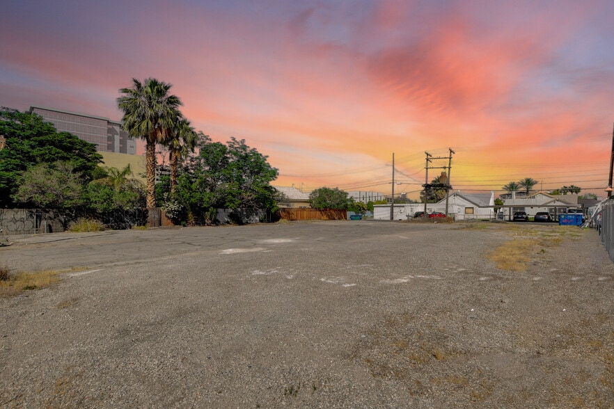 More Photos Of 615 S Las Vegas Blvd, Las Vegas Land For Sale