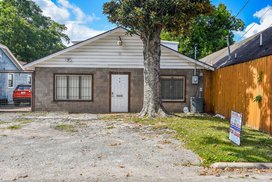 Primary Photo Of 1310 E 29th St, Houston Light Distribution For Lease