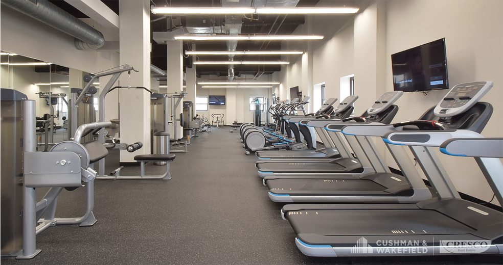 More Photos Of 50 Public Sq, Cleveland Office For Lease