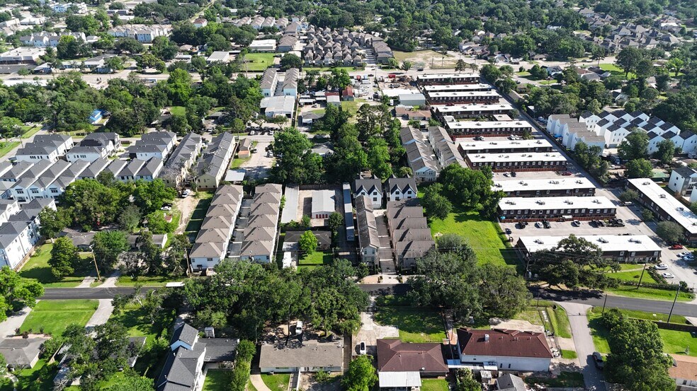 More Photos Of 9408-9410 Campbell Rd, Houston Land For Sale