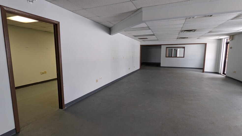 More Photos Of 9535 Midwest Ave, Garfield Heights Warehouse For Lease