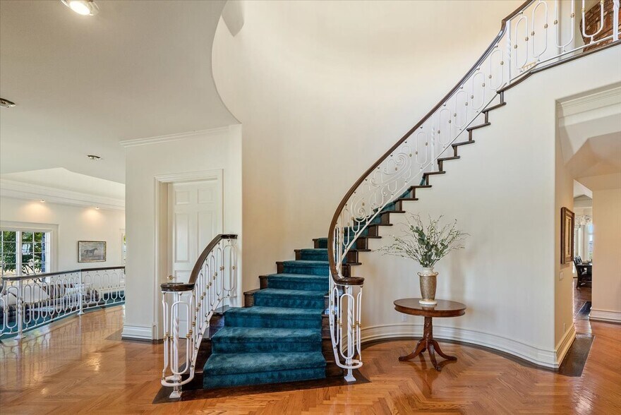 More Photos Of 8283 Cross Canyons Rd, San Miguel Winery Vineyard For Sale