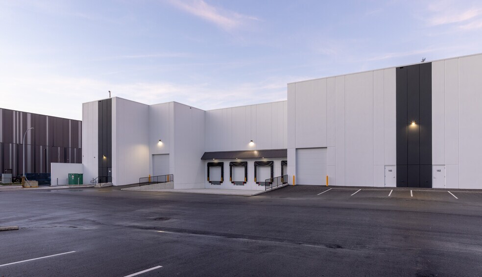 More Photos Of 19146 32 Av, Surrey Warehouse For Sale