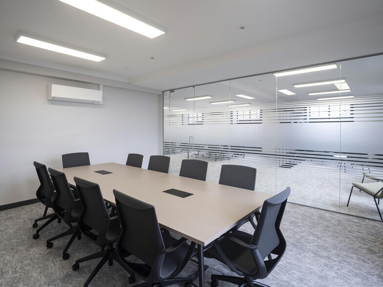 More Photos Of 78 St Vincent St, Glasgow Office For Lease