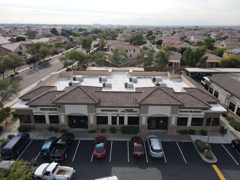 More Photos Of 9515 W Camelback Rd, Phoenix Medical For Sale