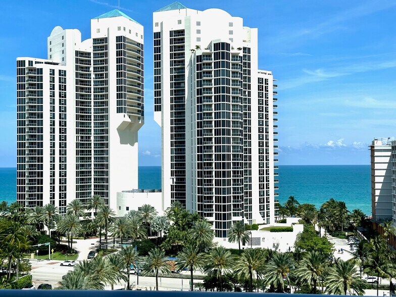 More Photos Of 19370 Collins Ave, Sunny Isles Beach Apartments For Sale