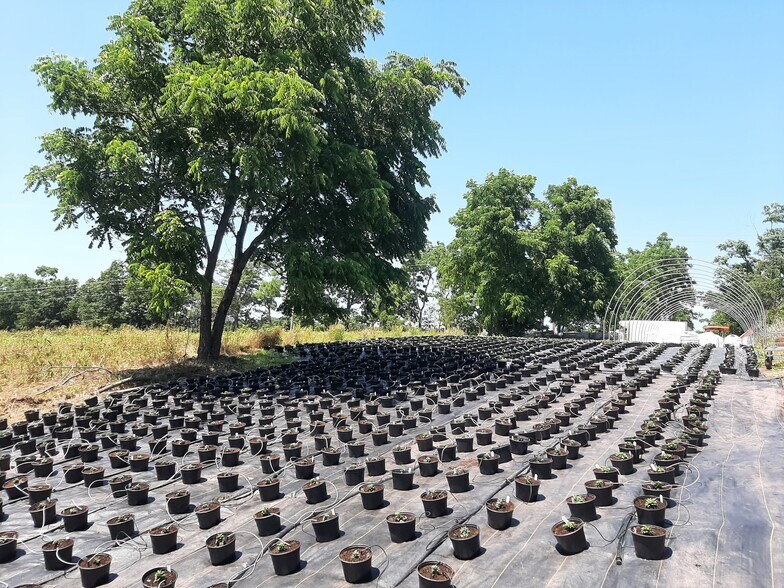 More Photos Of 1814 Iron Bridge Rd, Hustontown Contractor Storage Yard For Sale