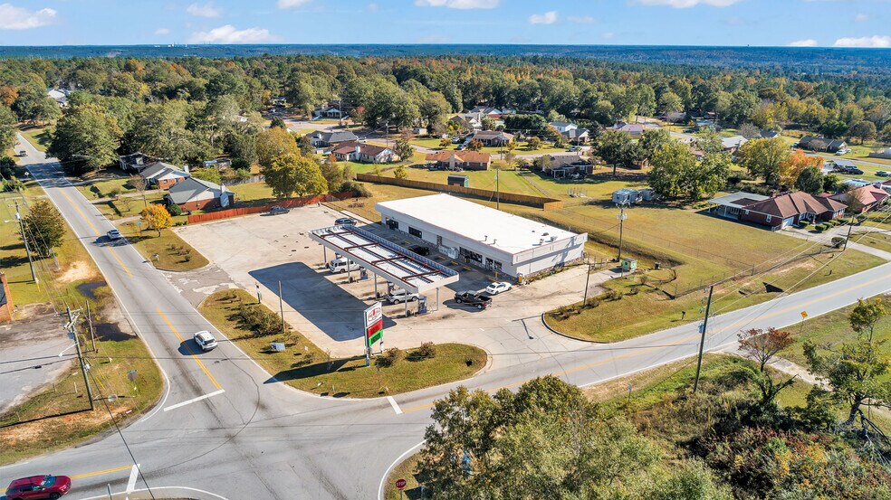 More Photos Of 1680 Brown Rd, Hephzibah Service Station For Lease