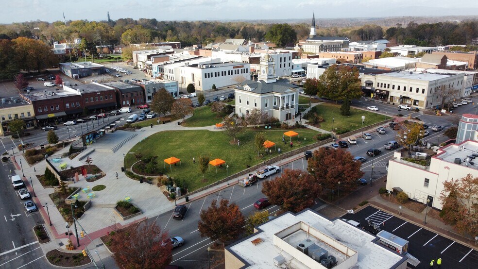 More Photos Of 117 E Union St, Morganton General Retail For Sale
