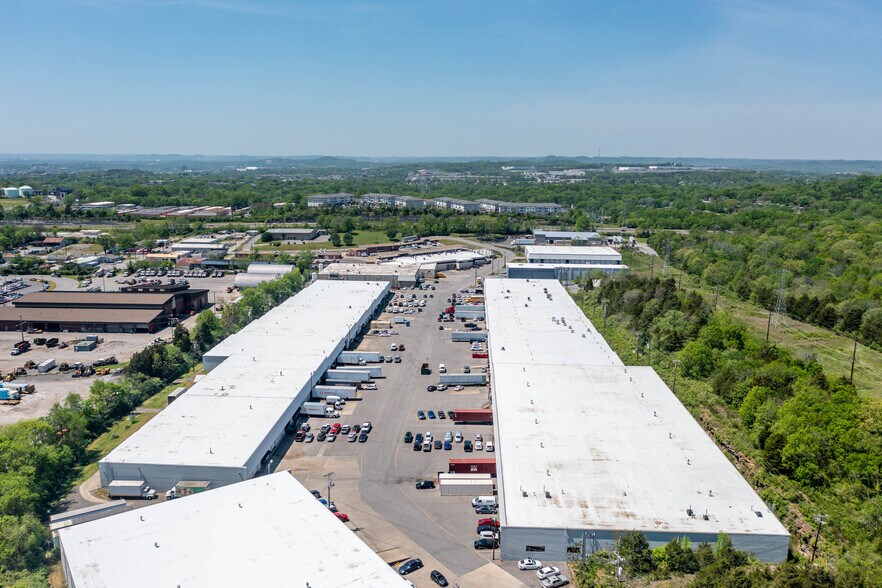 More Photos Of 3310-3422 Ambrose Ave, Nashville Warehouse For Lease