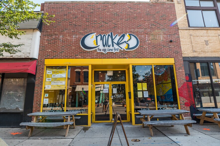 More Photos Of 1359 N Milwaukee Ave, Chicago Restaurant For Sale