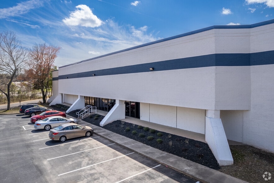 More Photos Of 307 Fulton Industrial Cir SW, Atlanta Warehouse For Lease