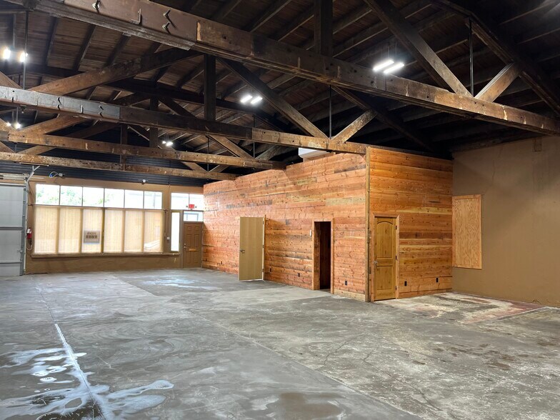 More Photos Of 1517 E Sprague Ave, Spokane Storefront Retail Office For Lease