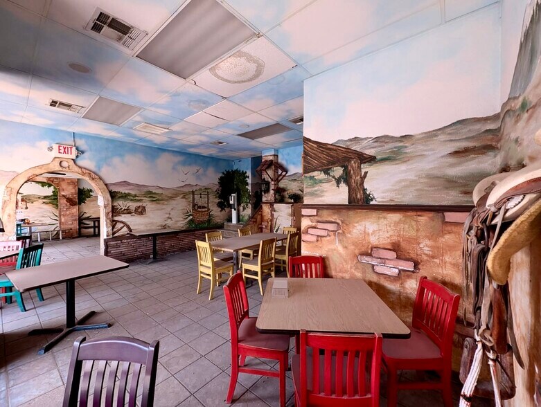 More Photos Of 2919-2921 Pershing Dr, El Paso General Retail For Sale