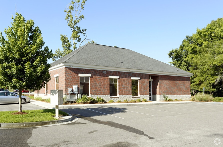 Primary Photo Of 105 Central Ave, Goose Creek Office Residential For Lease