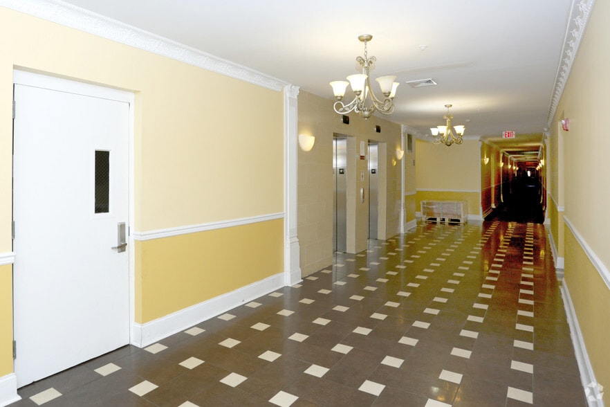 More Photos Of 415-419 Cedar Bridge Ave, Lakewood Apartments For Lease