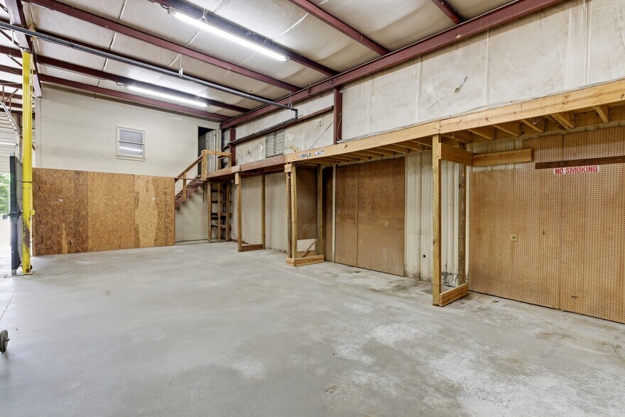 More Photos Of 709 Freedom Dr, Raleigh Flex For Lease
