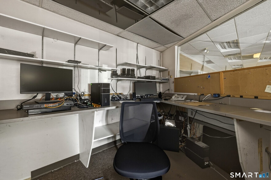 More Photos Of 3680 Main St, Stratford Freestanding For Sale