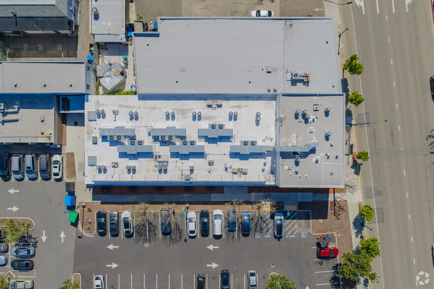 More Photos Of 1025 A St, Hayward Restaurant For Lease