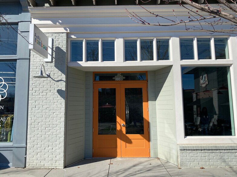 More Photos Of 3550 W Lawrenceville St, Duluth General Retail For Lease