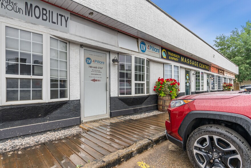 More Photos Of 9612 Franklin Av, Fort McMurray Freestanding For Lease