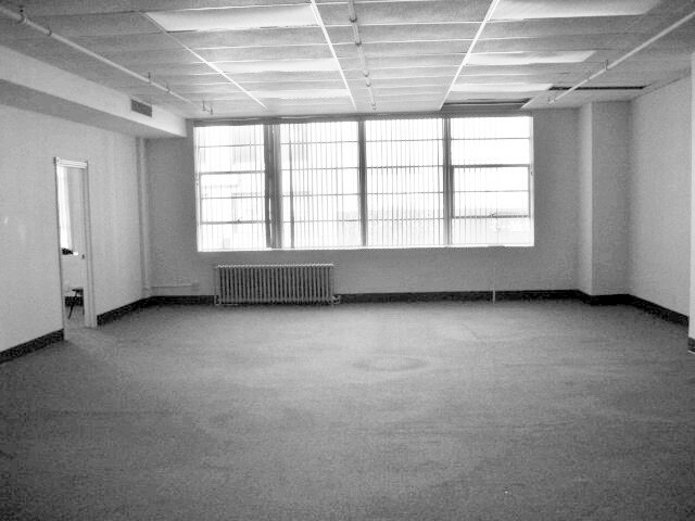 More Photos Of 910 Bergen Ave, Jersey City Office For Lease