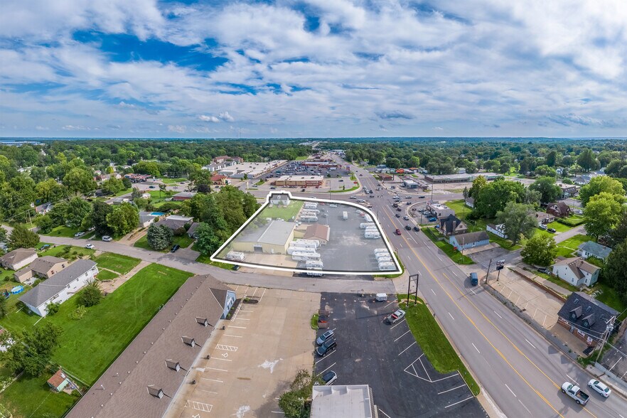 More Photos Of 1209 S Belt Hwy, Saint Joseph Auto Dealership For Sale