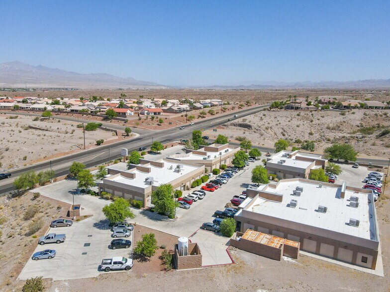 More Photos Of 2500 Canyon Rd, Bullhead City Medical For Lease