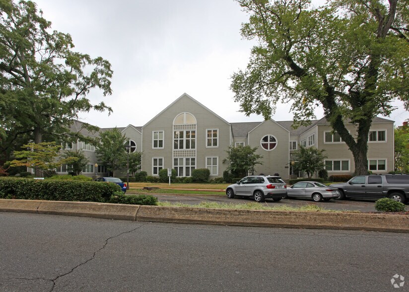 More Photos Of 2320 Highland Ave S, Birmingham Loft Creative Space For Lease