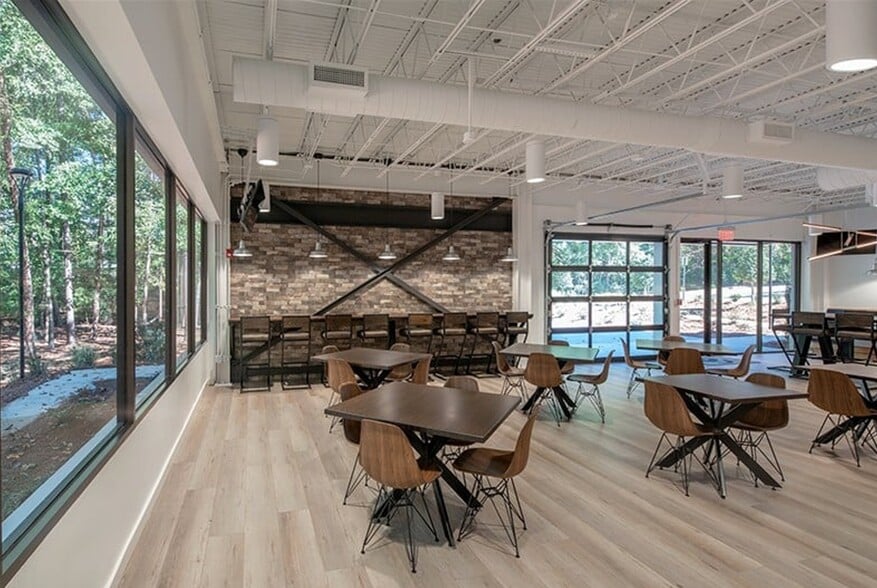 More Photos Of 3110 Crossing Park Dr, Norcross Office For Sale