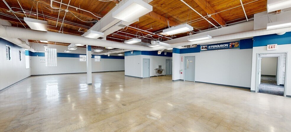 Primary Photo Of 1658 W Carroll Ave, Chicago Manufacturing For Lease