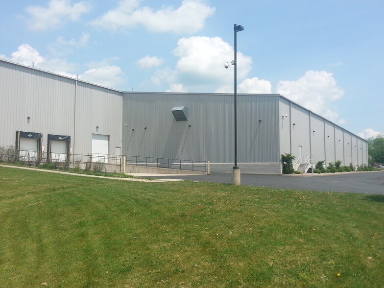 More Photos Of 21-25 Dutch Mill Rd, Ithaca Warehouse For Lease
