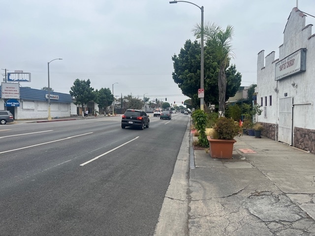 More Photos Of 1725 W Florence Ave, Los Angeles Specialty For Sale