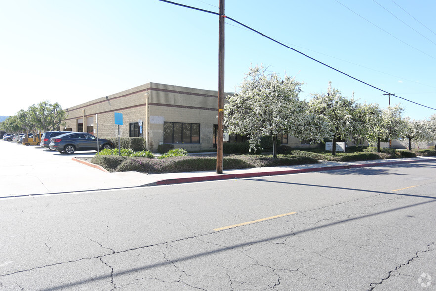 Primary Photo Of 15046 E Nelson Ave, City Of Industry Warehouse For Lease