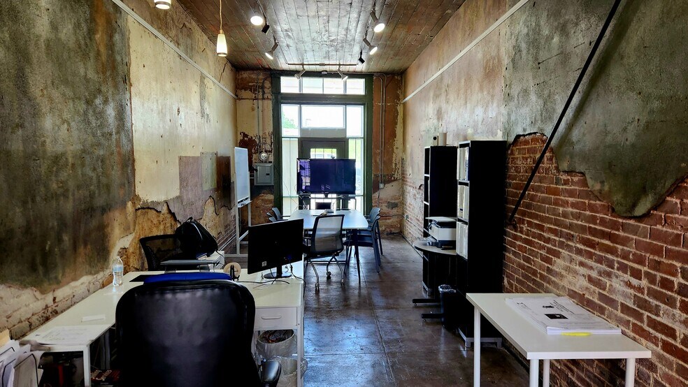 More Photos Of , Houston Office For Sale