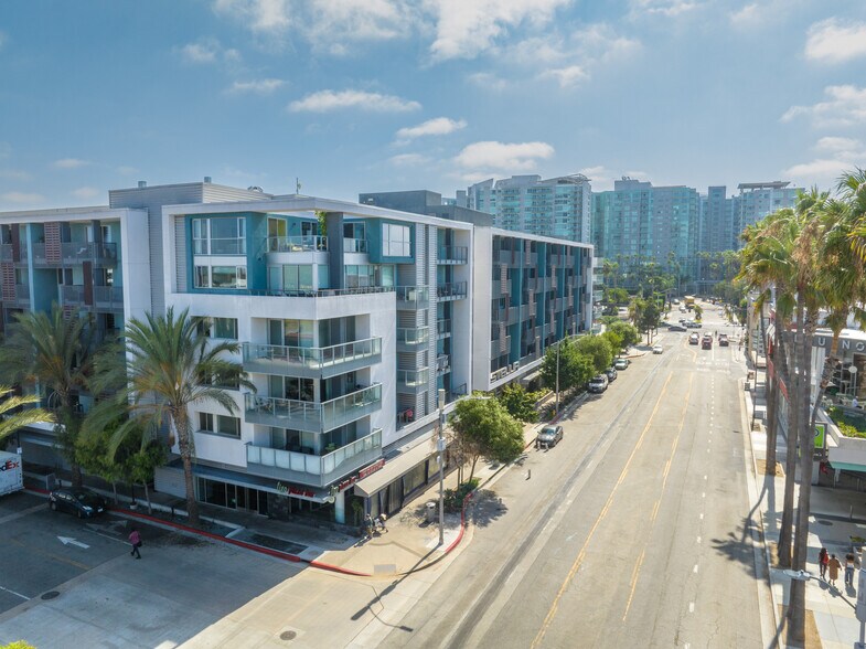 More Photos Of 13488 Maxella Ave, Marina Del Rey Apartments For Lease