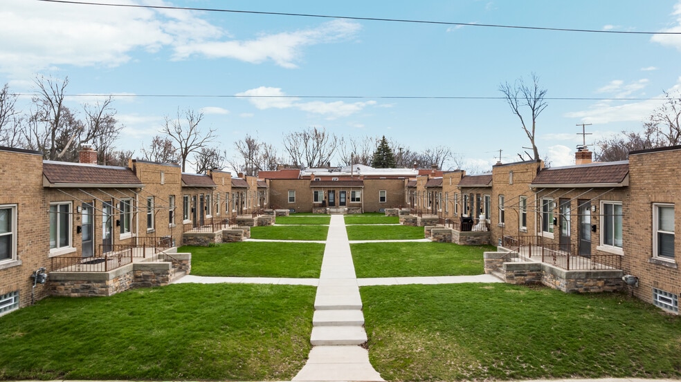 More Photos Of 51 Spokane Dr, Pontiac Apartments For Sale