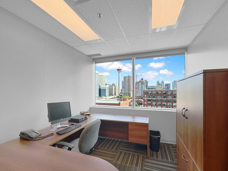More Photos Of 396 11th Ave SW, Calgary Office For Sale