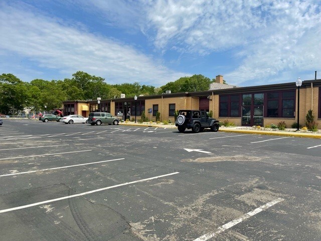 More Photos Of 740 Colonel Ledyard Hwy, Ledyard Storefront For Lease