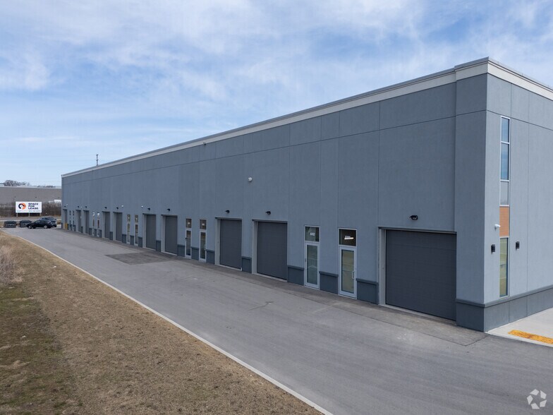 More Photos Of 1042 Garner Rd W, Ancaster Distribution For Lease