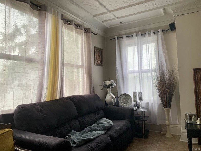 More Photos Of 45 Highland Ave, Yonkers Apartments For Sale