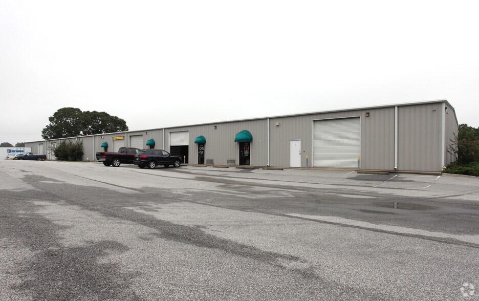 More Photos Of 9550 Jackson Trail Rd, Hoschton Warehouse For Lease