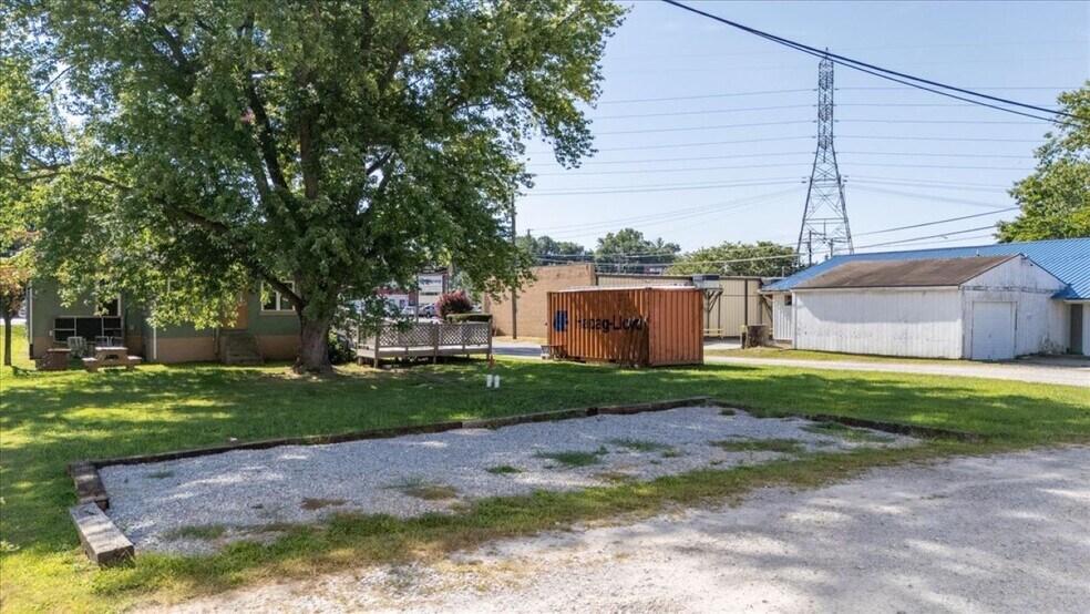 More Photos Of 3653 Murdoch Ave, Parkersburg General Retail For Sale