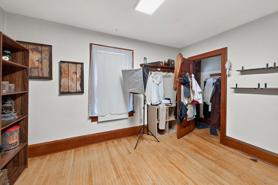 More Photos Of 418 Bench St, Taylors Falls Freestanding For Sale